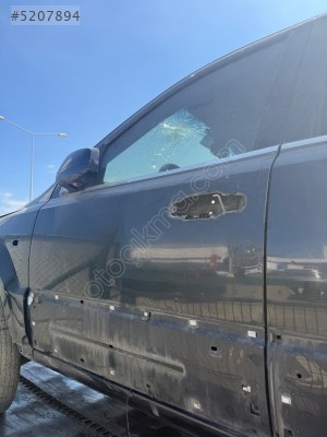 KİA SORENTO SOL ÖN KAPI
