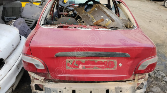 Hyundai ACCENT bagaj kapağı
