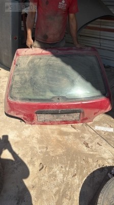 Citröen Saxo bagaj kapağı