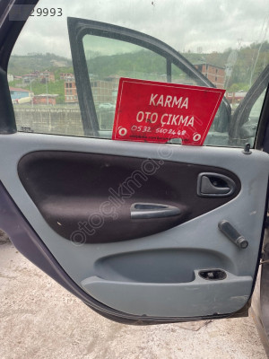 RENAULT SCENİC SOL ARKA KAPI CAMI