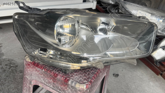 Citroen celyse sağ ön far