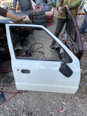 Skoda Felicia sağ ön kapı