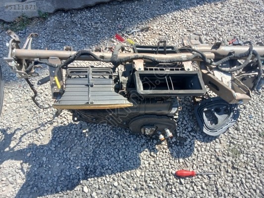 FİAT EGEA 1.4 KALORİFER KAZANİ CİKMA