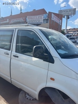 VOLKSWAGEN TRANSPORTER T5 T6 SAĞ ÖN KAPI