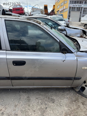 HYUNDAİ ACCENT ADMIRA SAĞ ÖN KAPI