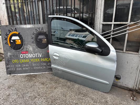 PEUGEOT 206 Çıkma Orijinal Sağ Ön Kapı