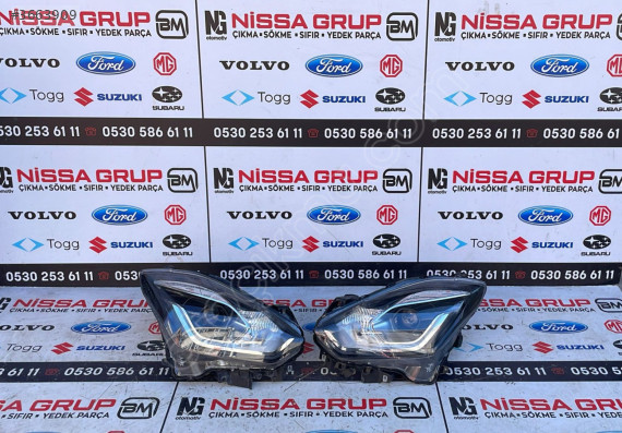 SUZUKİ SWİFT SAĞ SOL FAR ORJİNAL ÇIKMA