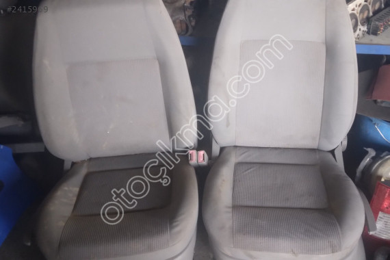 VOLKSWAGEN POLO ÖN KOLTUKLAR