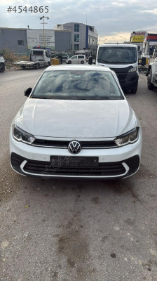 2021 POLO KAPUT