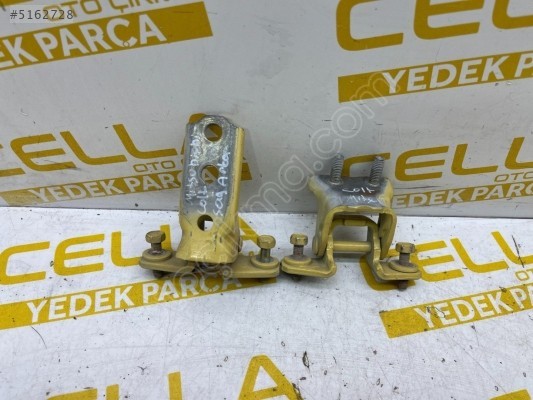 MİTSUBİSHİ COLT SAĞ ARKA KAPI MENTEŞESİ