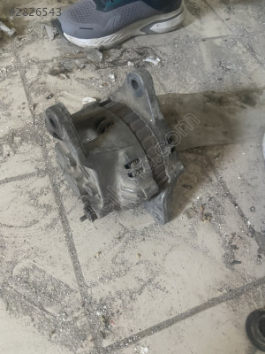 Nissan Altima şarj dinamosu