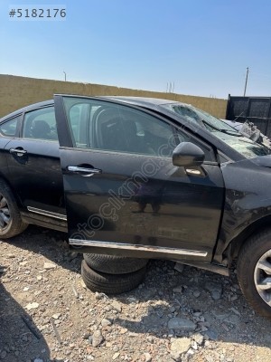 2013 CITREÖN C5  SAĞ ÖN KAPI