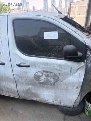 Fiat Scudo sağ kapı