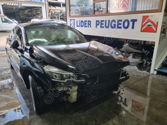 PEUGEOT  508  ÇIKMA  FAR