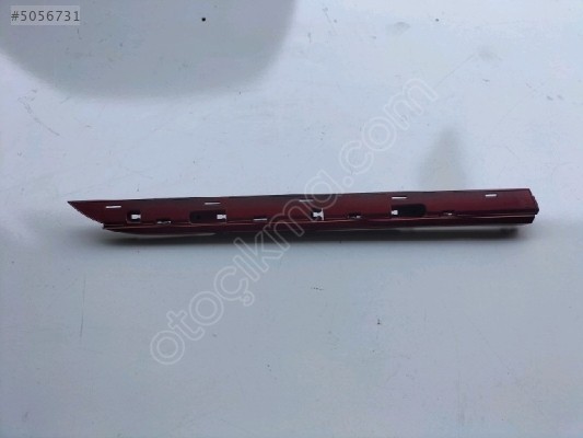 04480 RENAULT CLİO 5 SAĞ ARKA KAPI ÇITASI