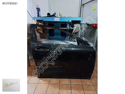 MERCEDES GLA W156 SAĞ ÖN KAPI