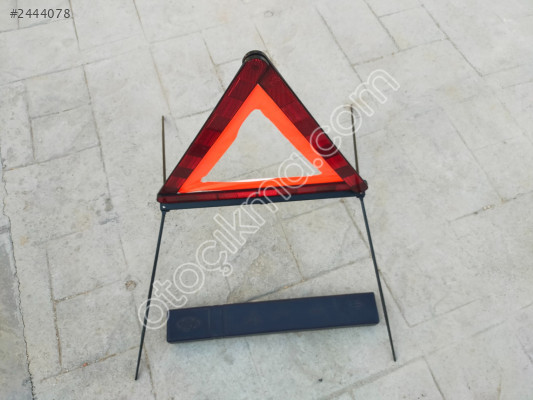 KİA ÜCGEN REFLEKTÖR ORJİNAL 5050 02-3017
