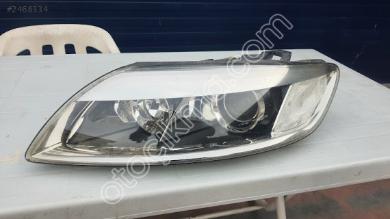 AUDİ Q7 2010-15 SOL ÖN FAR