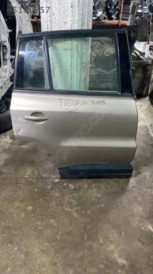 VOLKSWAGEN TİGUAN SAĞ ARKA KAPI