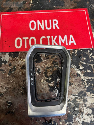 RENAULT CLIO 5 VİTES ÇERÇEVESİ