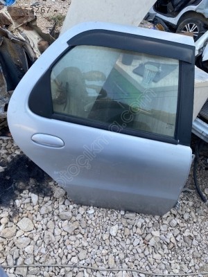 FİAT ALBEA SAĞ ARKA KAPI