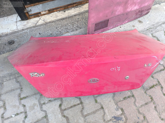 Kia rio sedan bağaj kapağı
