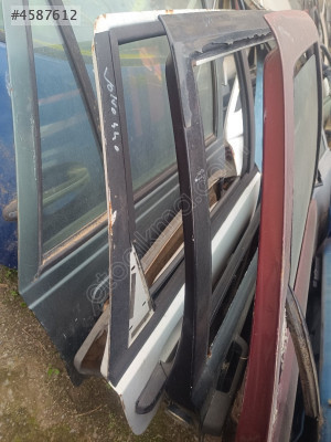 Volvo 440 sağ arka kapı