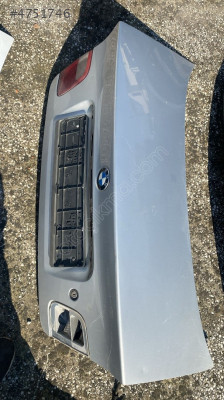 BMW E46 3 SERİSİ BAGAJ KAPAĞI