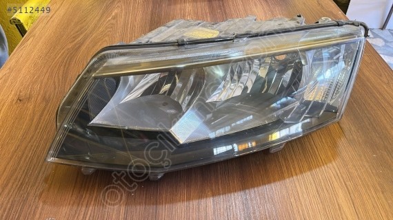 SKODA OCTAVİA SOL FAR