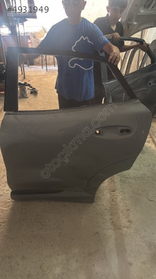 Puma sol arka kapı