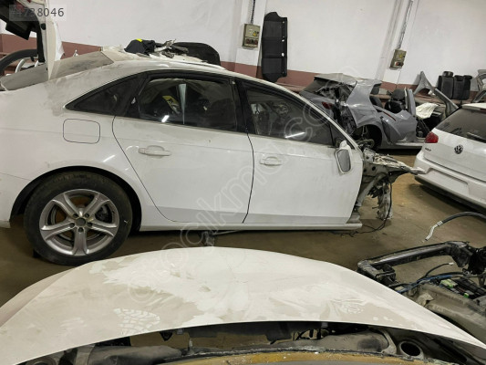 AUDI A4 2008 2015 SAĞ ÖN KAPI 8K0831052