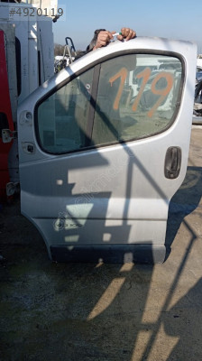 RENAULT TRAFİC2 SOL ÖN KAPI OTO FEDAİ