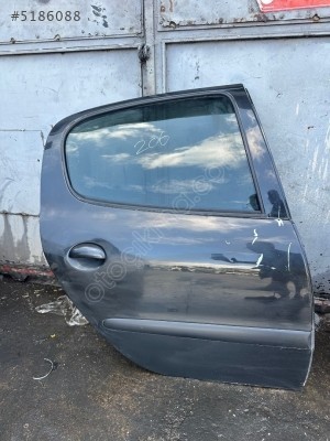 PEUGEOT 206 ÇIKMA SAĞ ARKA KAPI