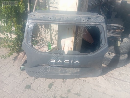 2019 2024 Dacia Duster arka bagaj kapağı