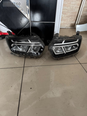 Dacia duster sol far