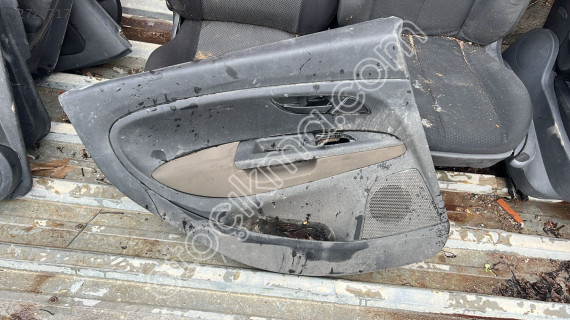 Fiat Linea sol arka kapı döşemesi orj cıkma