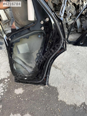 Volvo xc 60 sağ arka kapı