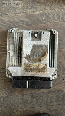 0261S04418 MED17.1 AUDİ A4 MOTOR BEYNİ
