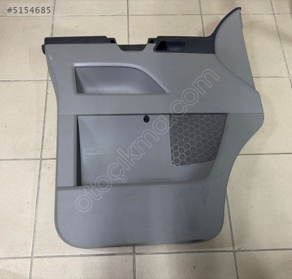 VOLKSWAGEN TRANSPORTER SOL ÖN KAPI DÖŞEMESİ 7E0867103C 7E0867103M