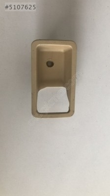 FORD CONNECT SOL ÖN KAPI İÇ AÇMA KOLU ÇERÇEVESİ