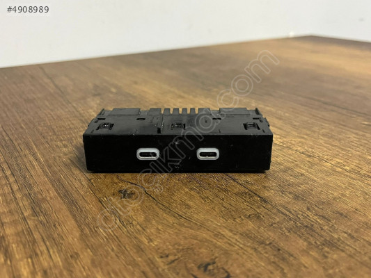 FABİA USB GİRİŞ ORJİNAL 657035736A