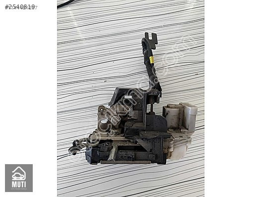 Audi a4 orjinal kaput kilidi B792