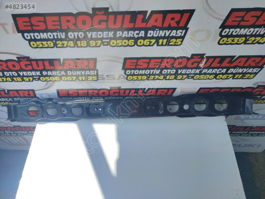 TOYOTA COROLLA AURİS ÖN PANEL ALT SACI