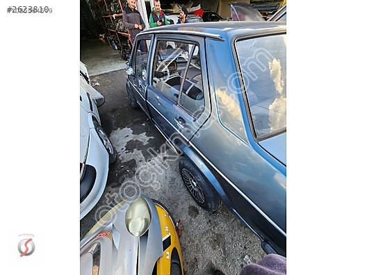 VOLKSWAGEN JETTA SOL ÖN KAPI