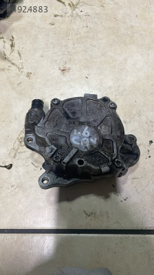VOLKSWAGEN PASSAT VAKUM POMPASI