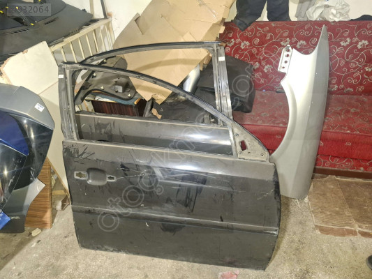 ÖZMEN OPEL VECTRA C ÇIKMA SAĞ ÖN ARKA KAPI