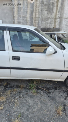 Vectra a sağ ön kapı dolu beyaz orijinal