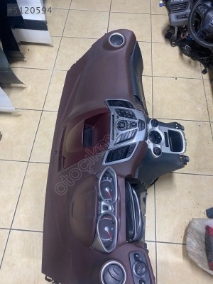 FORD FİESTA TORPİDO SET