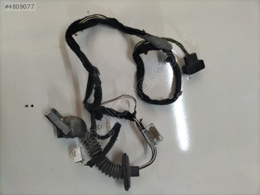 04052 RENAULT TRAFİC SAĞ ÖN KAPI TESİSATI
