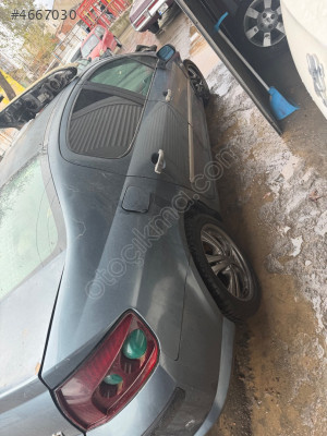 Peugeot 407 sağ arka kapı